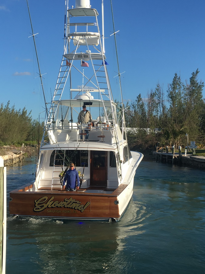 blue marlin cove showtime boat